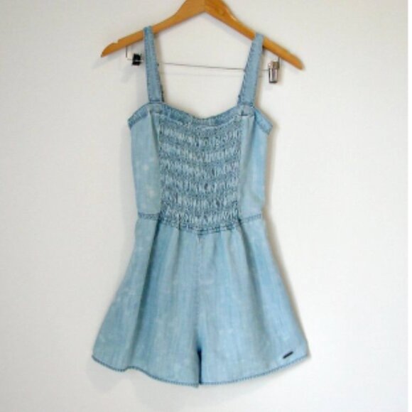 Ambercrombie & Fitch Shorts Romper Smock Top Ruched Blue Chambray Boho Small - Picture 1 of 14